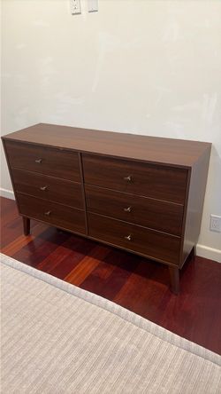 Brown 6 Drawer Dresser