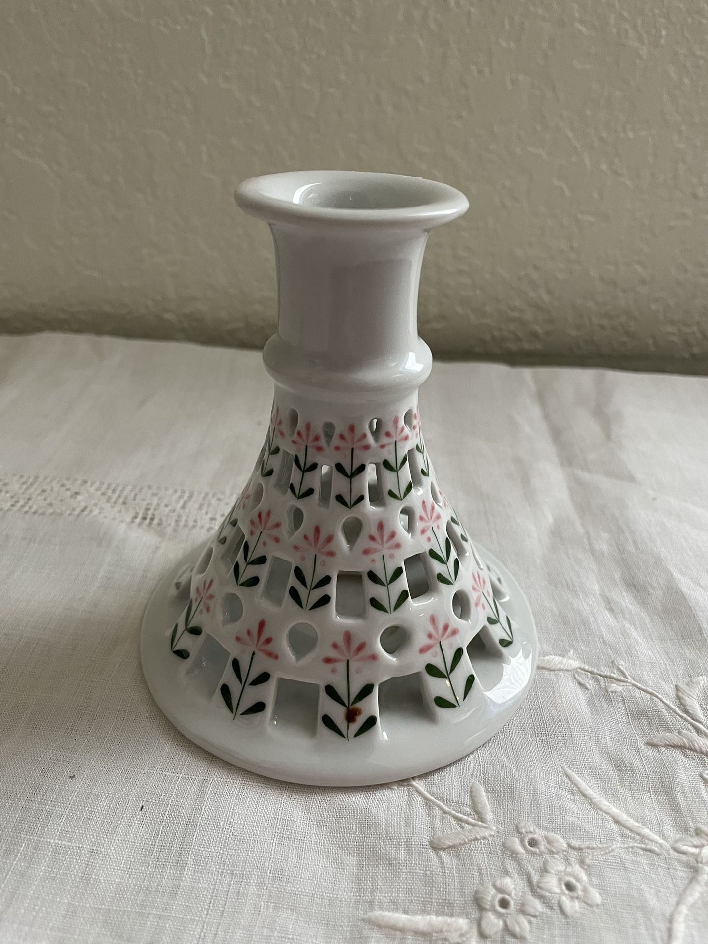 4” Little Switzerland floral candle holder 