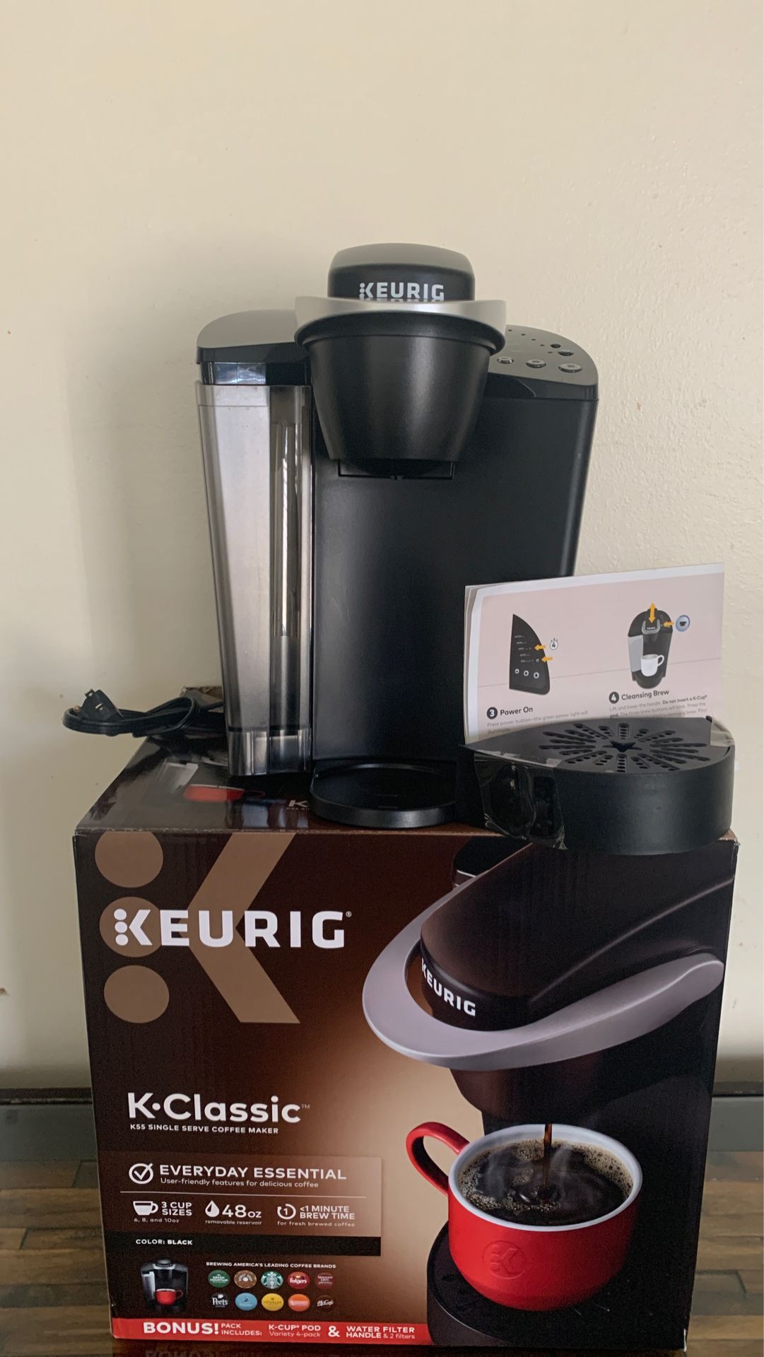 Keurig coffee maker(K Classic k55)