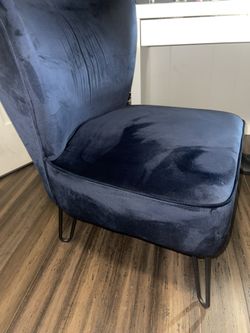 Velvet chair