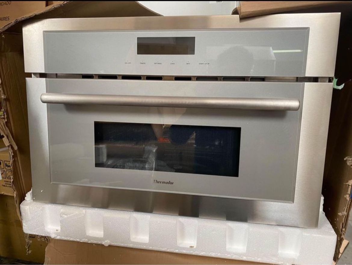 Thermador 30” Built In Microwave 