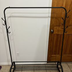 Free Clothes rack