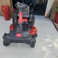 Toro zero turn mower