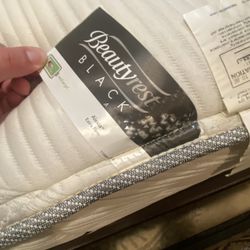King Sized Mattress With Box Spring 