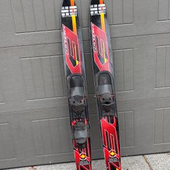 HO Extreme Excel 67’ Water Skis