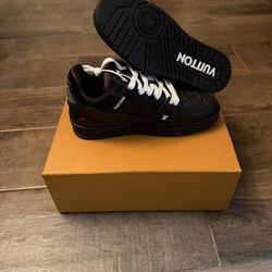 Louis Vuitton  Men’s Trainer Sneaker 