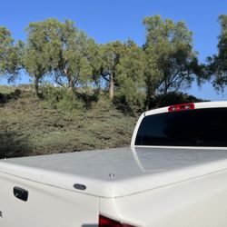 SnugTop Tonneau 2002-2008 Dodge Ram Short Bed White