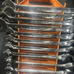24 Pc Wrench Set 