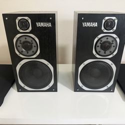 Yamaha NS-1000MM Monitor Shelf Passive Speakers. Read Description Please!!