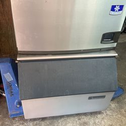 Commercial Ice Machine 