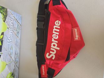 Supreme fanny pack