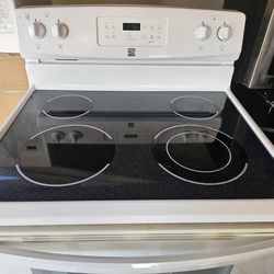 Kenmore Eletric Stove Great Condition 