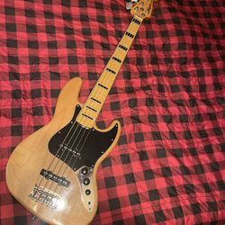 5-String Jazz Bass