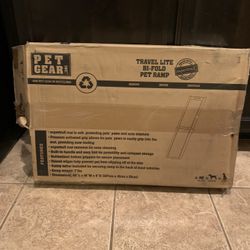Pet Gear Bi-fold Pet Ramp