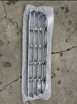 55-56 Chevy truck grill