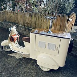 BRAND NEW Converted Vespa Scooter Rolling Mobile Bar Tap Cart Market Vendor Wedding Event Drink