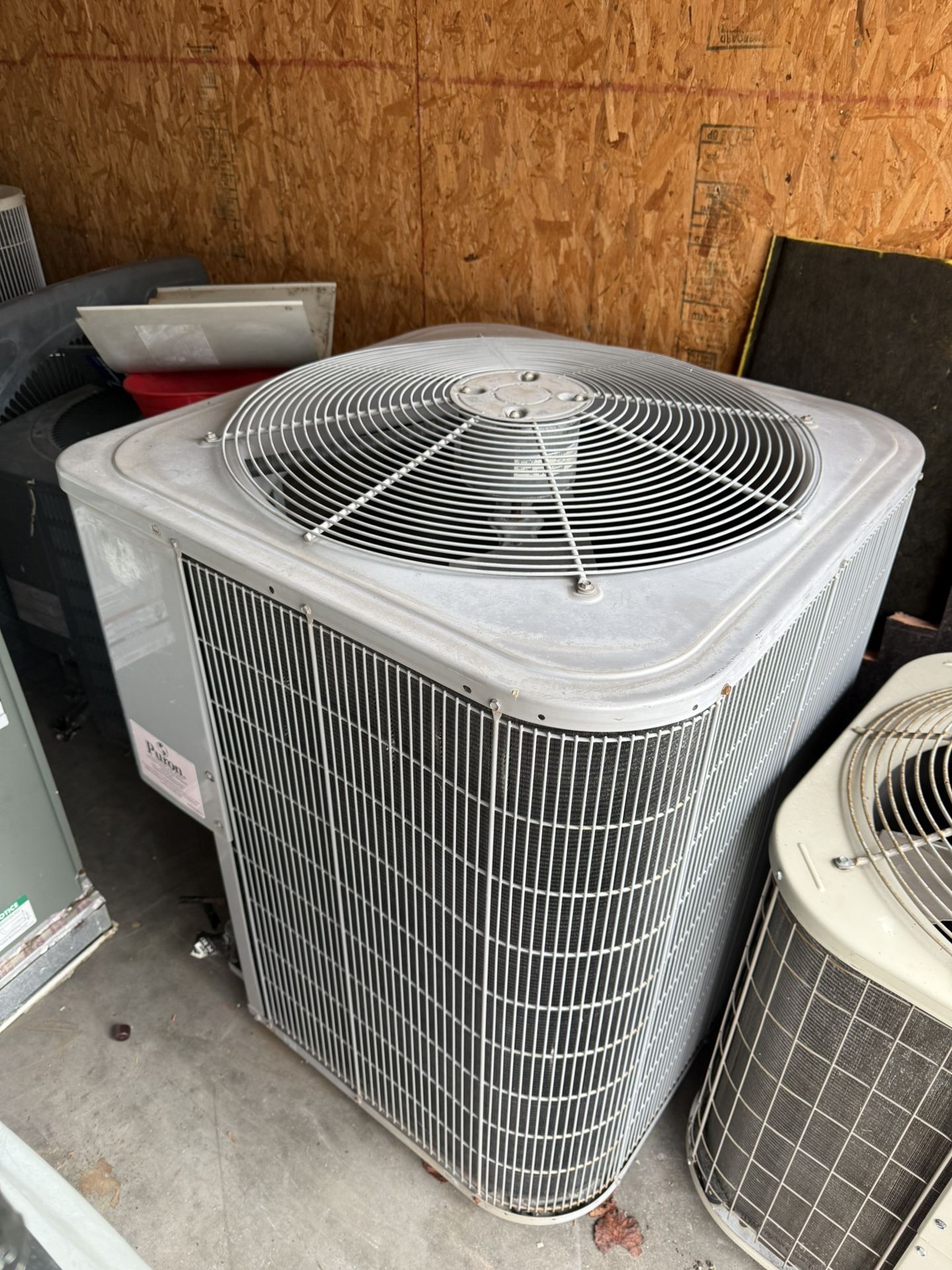 3.5 Ton Heat Pump Condenser Unit with Freon Inside available warranty