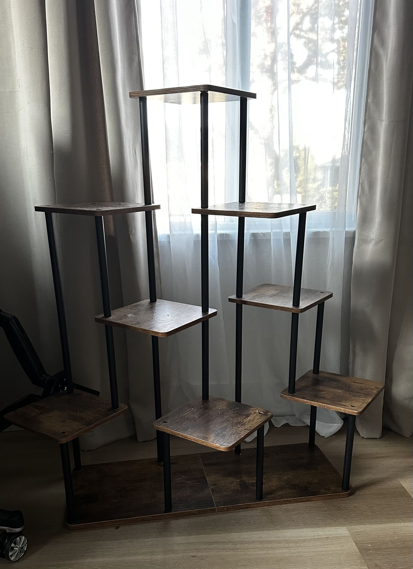 Plant stand