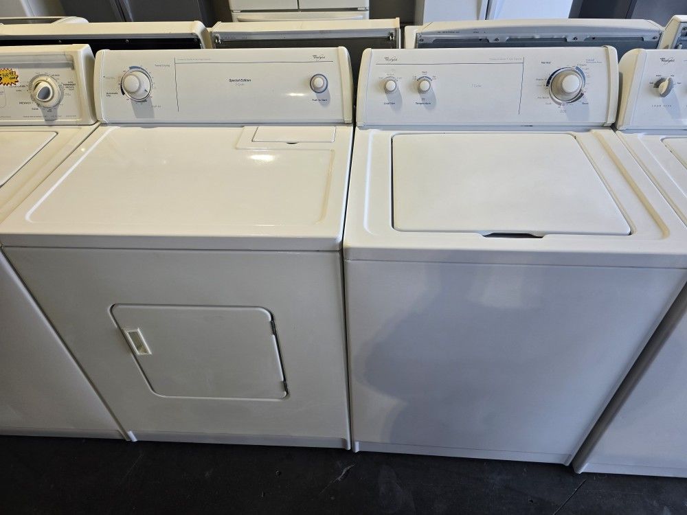 Whirlpool Washer And Dryer Set
