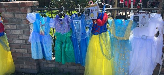 Halloween 🎃 costume   Not Free