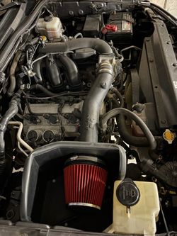 Toyota Tacoma 1GR-FE K&N intake TRADE for OEM intake.