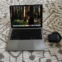 2021 Macbook Pro M1 Pro 14 Inch /16gb/ 512