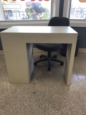 New And Used Desk For Sale In Rochester Ny Offerup