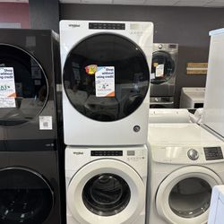 Whirlpool Washer + Gas Dryer *Can Be Side By Side Or Stacked*