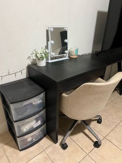 Desk And Chair