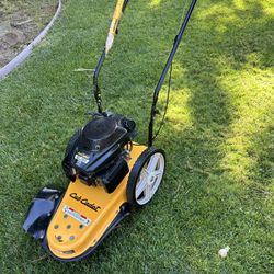 Cub Cadet 159cc Lawn Mower Trimmer (like New)