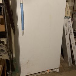 Frigidaire Freeze
