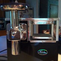 Norwalk Juicer
