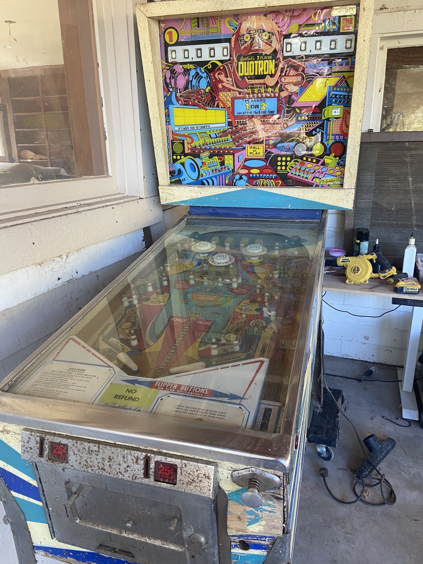 Duotron Pinball Machine 