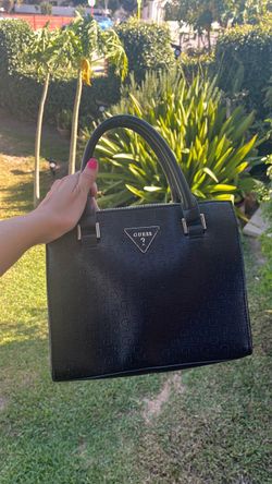 Guess purse