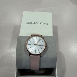 Michael Kors slim rose gold tone and leather band watch. NWT 