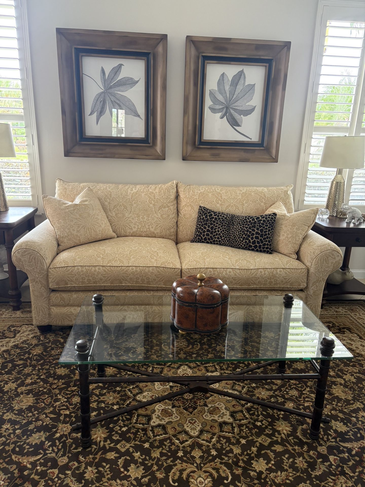 Two Rooms Of Bassett Furniture. Each Item Is Prices Individually But Will Negotiate For Entire Room Or Multiple Pieces.