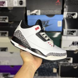 Size 8.5M - Jordan 3 “Infared 23”
