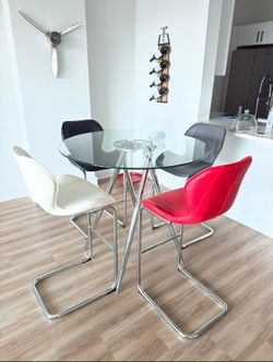 Dinning table