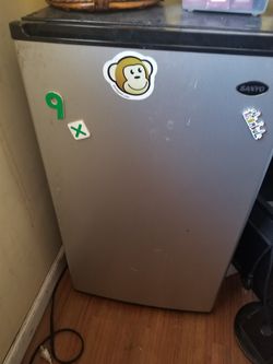Mini Fridge