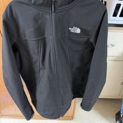 Mens Medium North Face Jacket 