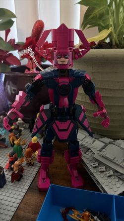 LEGO Galactus Tall Fig