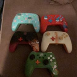 Nentendo Controllers 