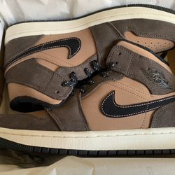 Jordan 1 Mid Dark Chocolate