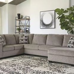 Large Sectional Couch w/ Chaise Lounge 