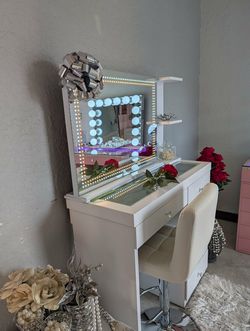 Vanity with Bluetooth