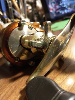 Pinnacle Left Handed Bait Casting Reel for Sale in Modesto, CA - OfferUp