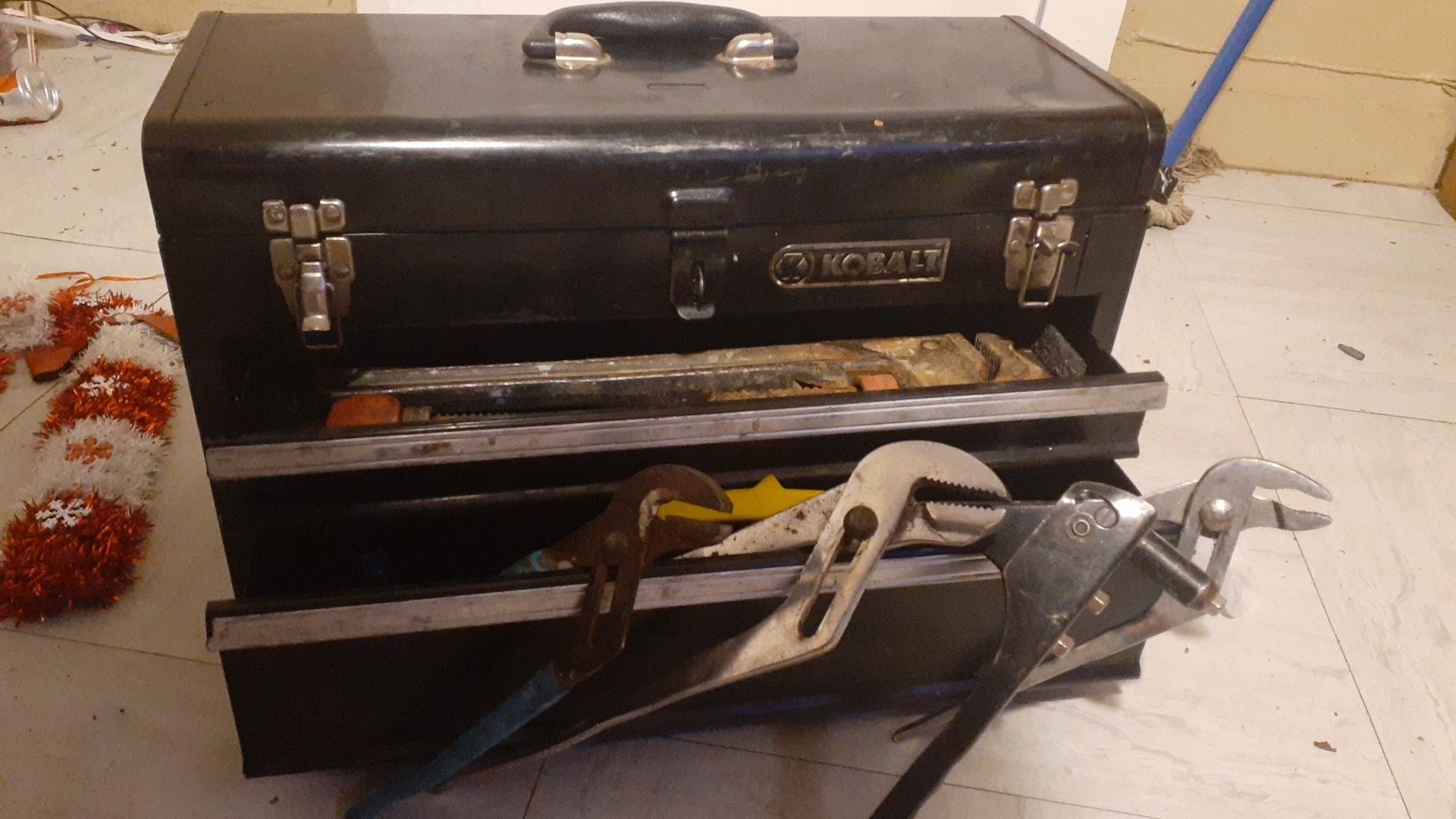 Kobalt tool box nd hand tool