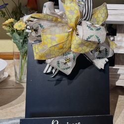 Honey Bee Recipe Holder 