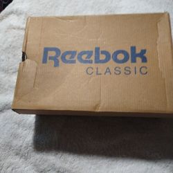 Reebok Leather Tennis Shoes 