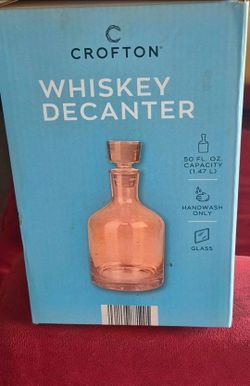 Whiskey decanter
